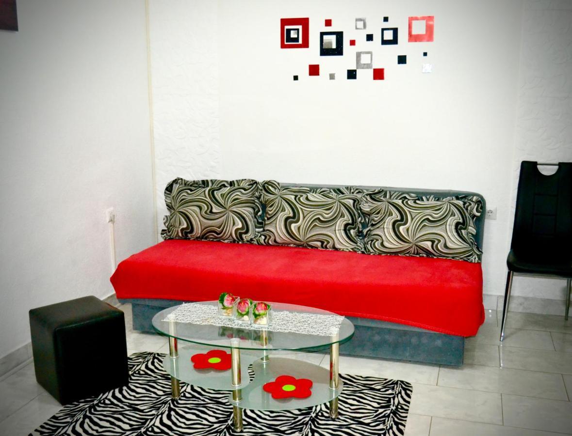 Lana Apartment Podgorica Extérieur photo