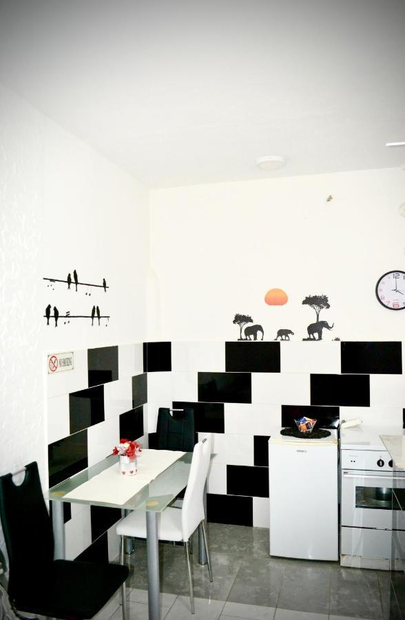 Lana Apartment Podgorica Extérieur photo