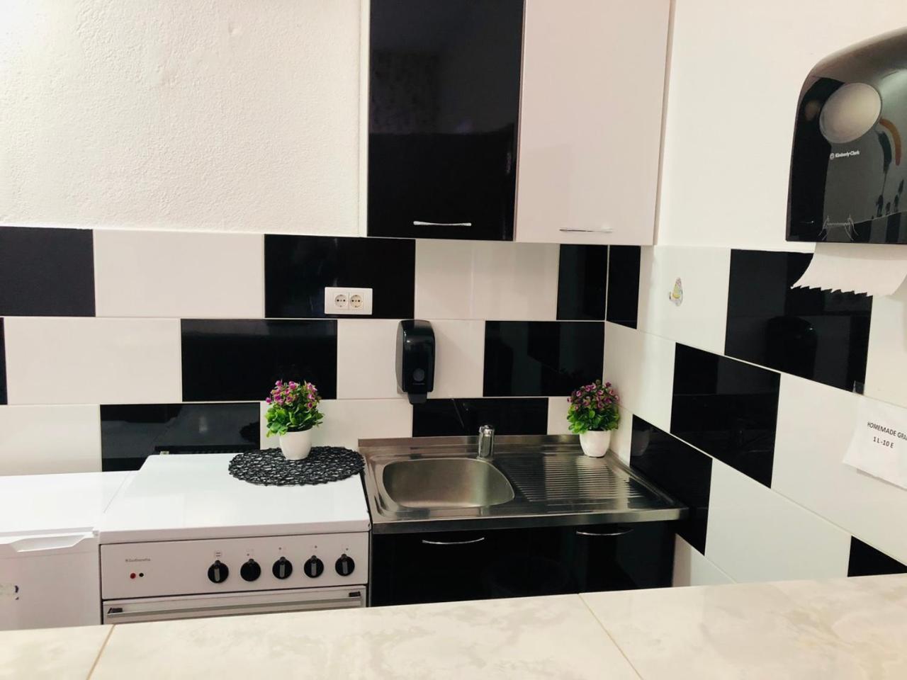Lana Apartment Podgorica Extérieur photo